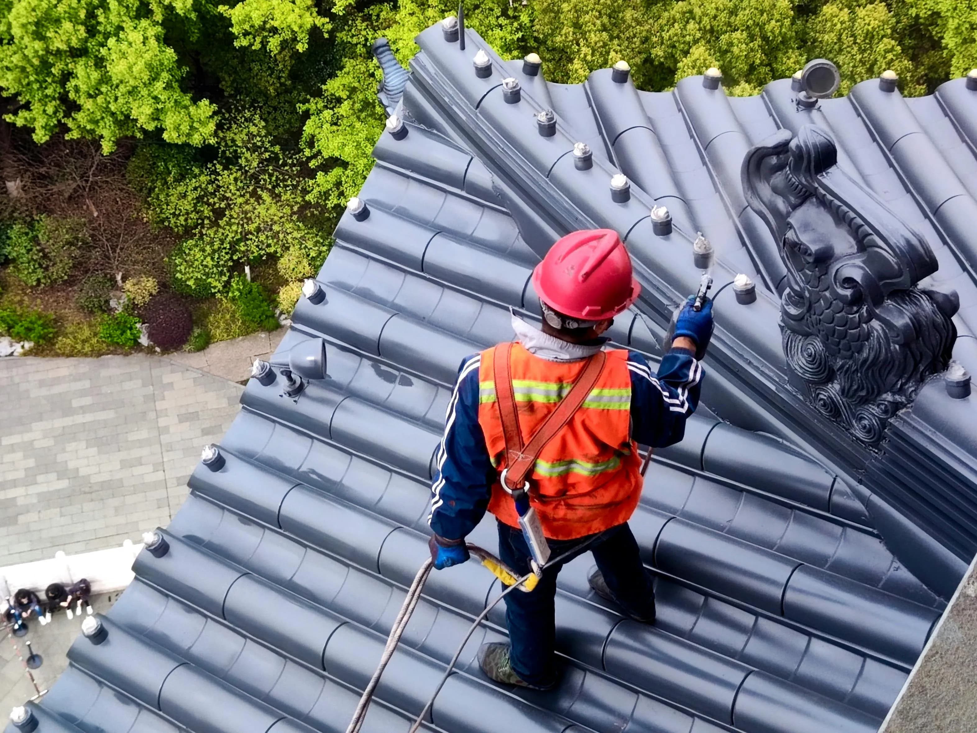  Transform Your Property with Expert Roofing & Construction